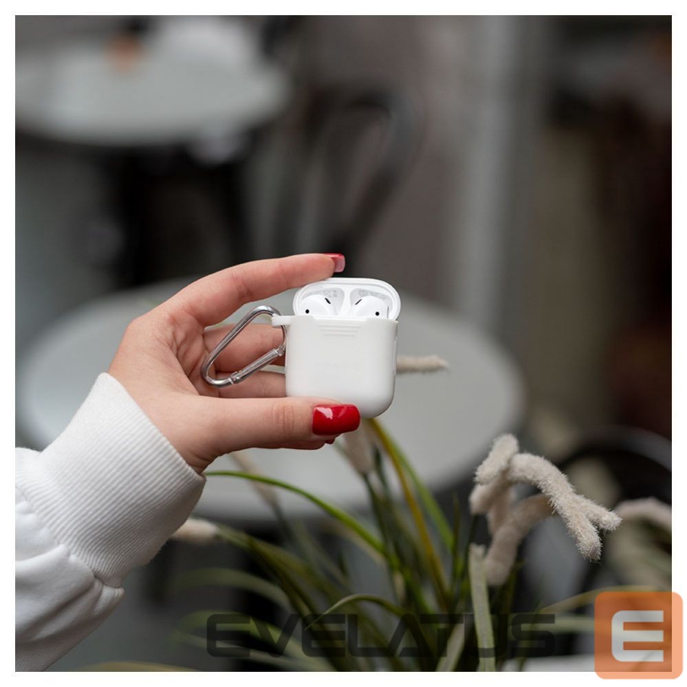 Чехол для наушников Evelatus Apple Airpods Case EAC04 White