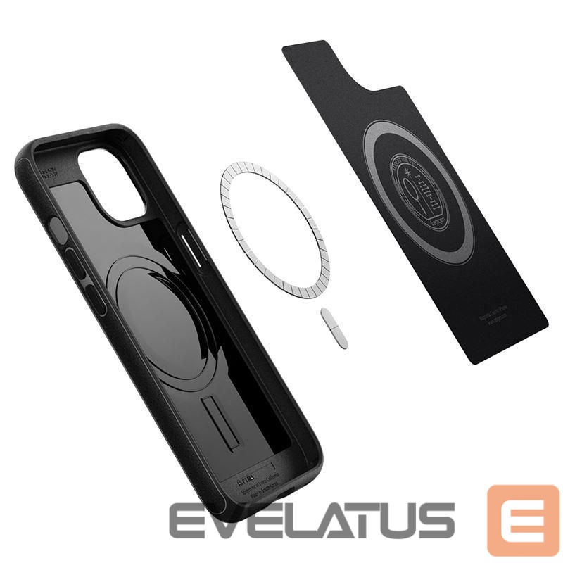 Чехол на заднюю панель Spigen - Spigen Mag Armor Case with MagSafe for iPhone 13 - Matte Black