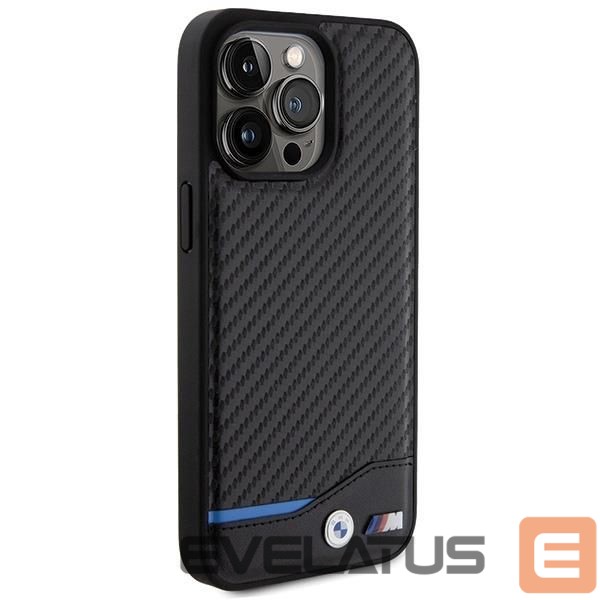 Чехол на заднюю панель BMW BMW Leather Carbon case for iPhone 15 Pro Max - black