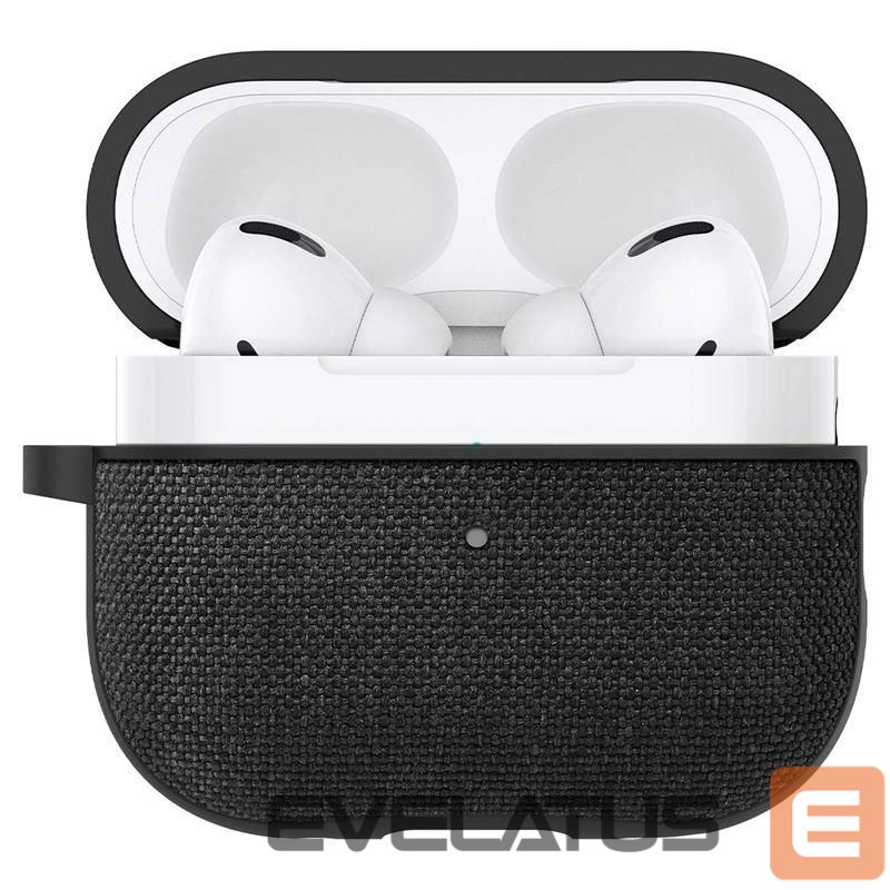 Чехол на заднюю панель Spigen Black