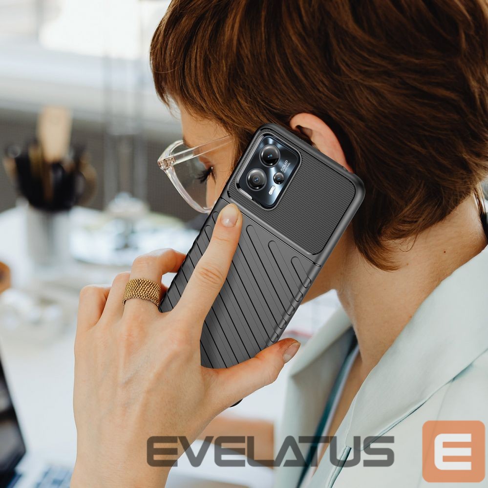 Чехол на заднюю панель Hurtel Thunder Case case for Motorola Moto G13 silicone armor case black