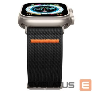 Чехол на заднюю панель Spigen  Black 