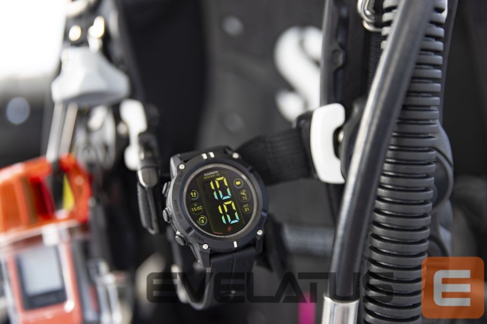 Умные часы Garmin Descent G2 Black with Black Band