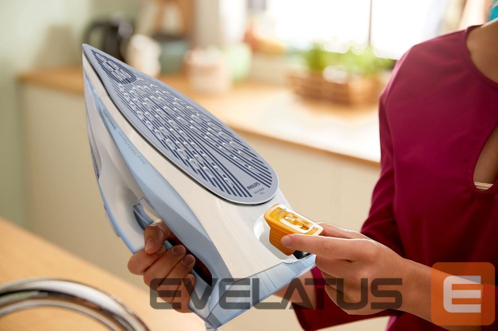 Утюг Philips DST7011/20 HV Steam Iron, Light Blue/Gray